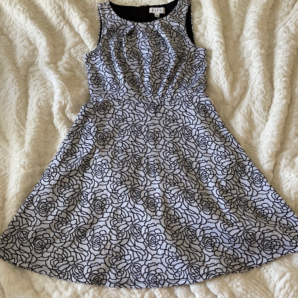 ELLE grey and black dress